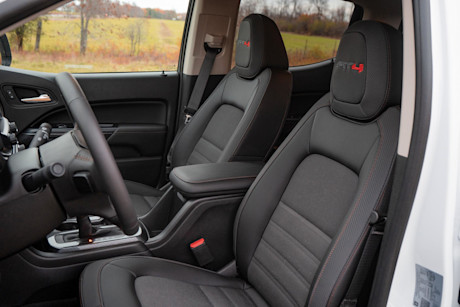 GMC Canyon AT4 2021 : essai routier Body Image