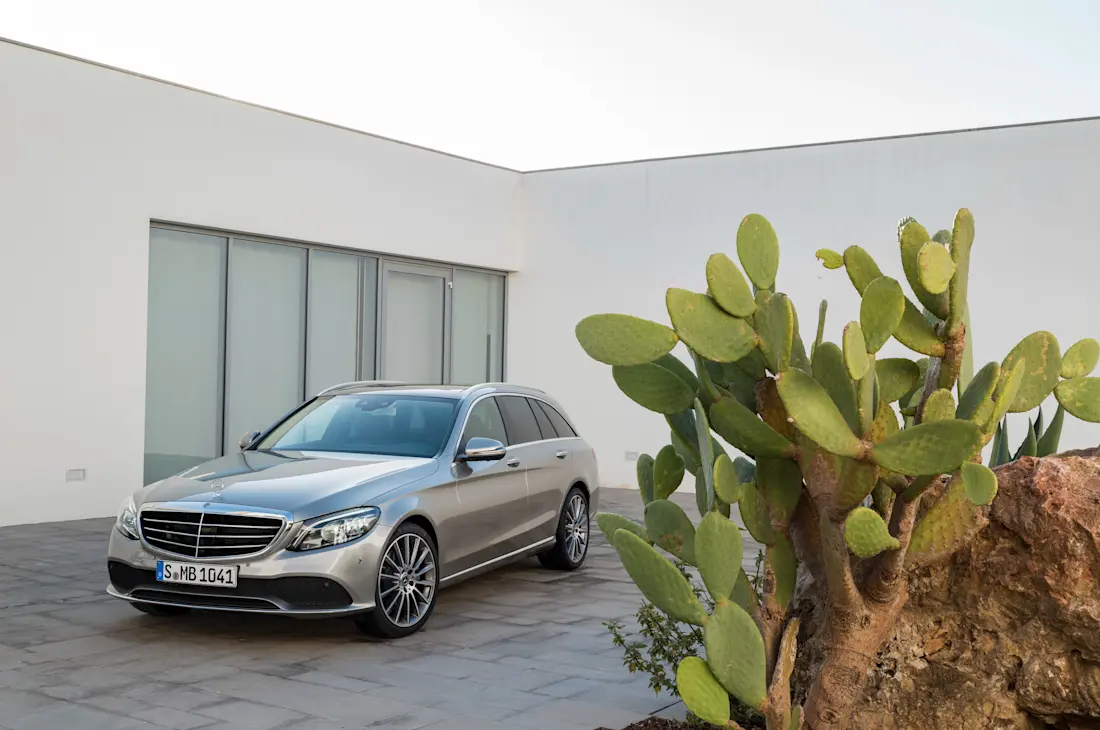 mercedes-benz c-klasse exclusive line estate 1