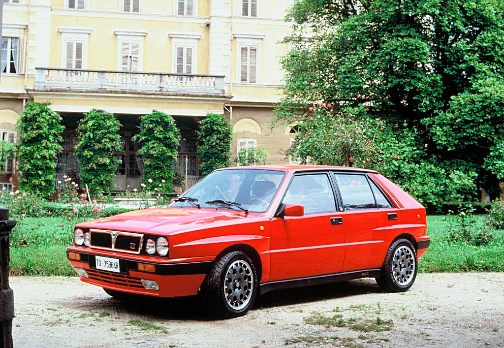 Lancia-Delta-HF-Integrale-16V-1989-1991