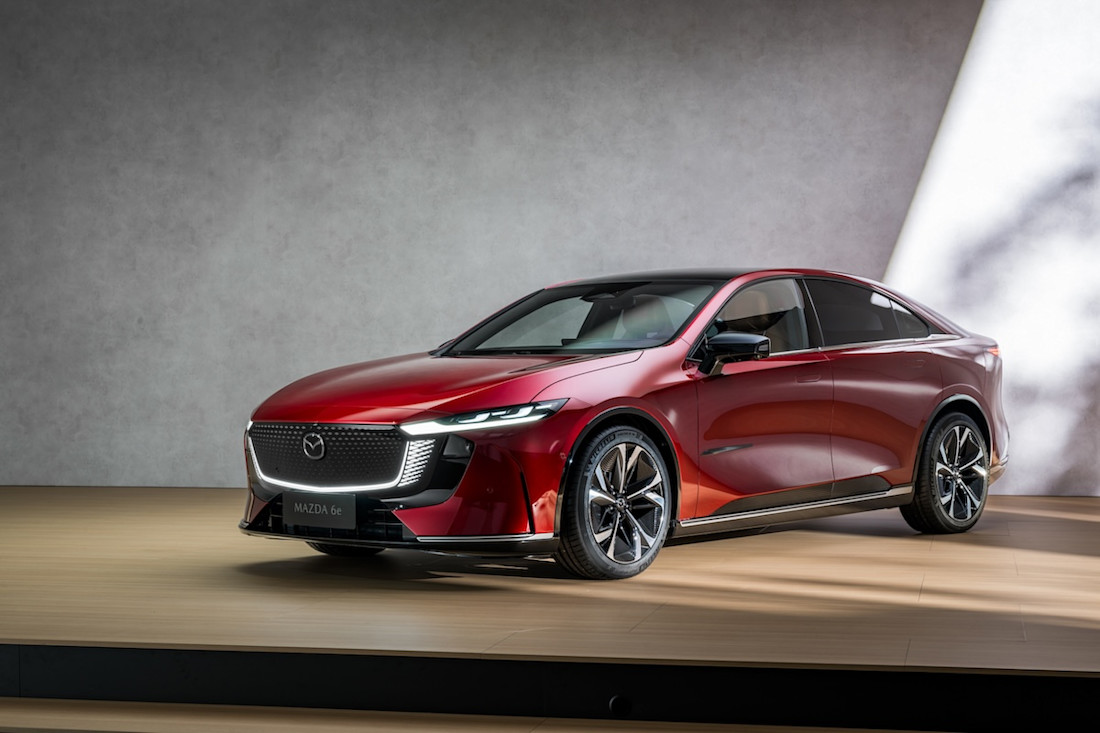Mazda 6e (2025): E-Limousine startet ab 44.900 Euro