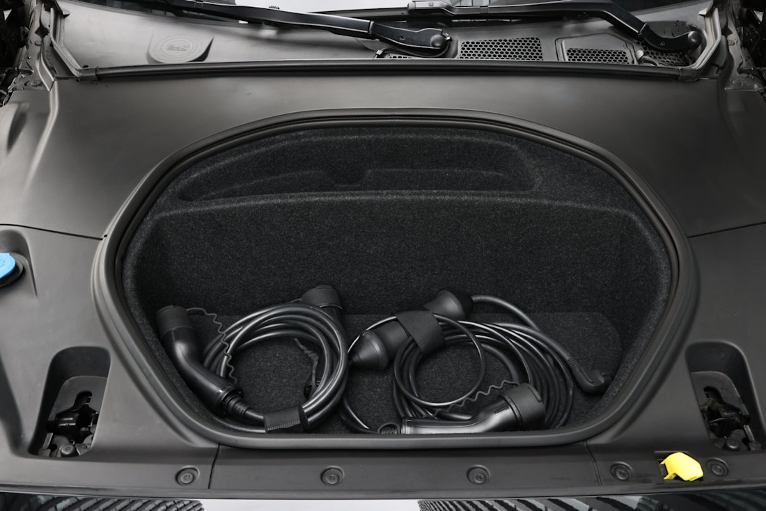 bmw-i4-polestar-2-2022-2.jpg