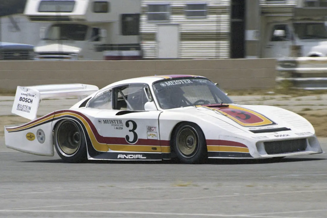 Porsche935-andial-frontright