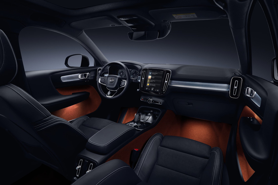 268486_Volvo_XC40_Recharge_T4