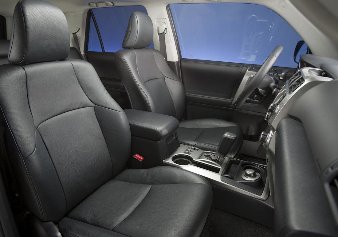 Toyota-4Runner-2010 interior 2