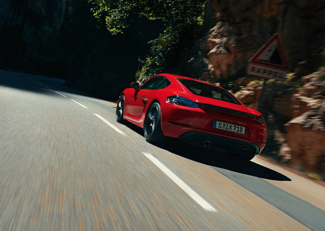Porsche-718_Cayman_GTS_4.0-2020-1280-02.jpg