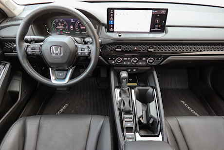 Editorial 2023 honda accord hybrid touring td 230929 19 jm