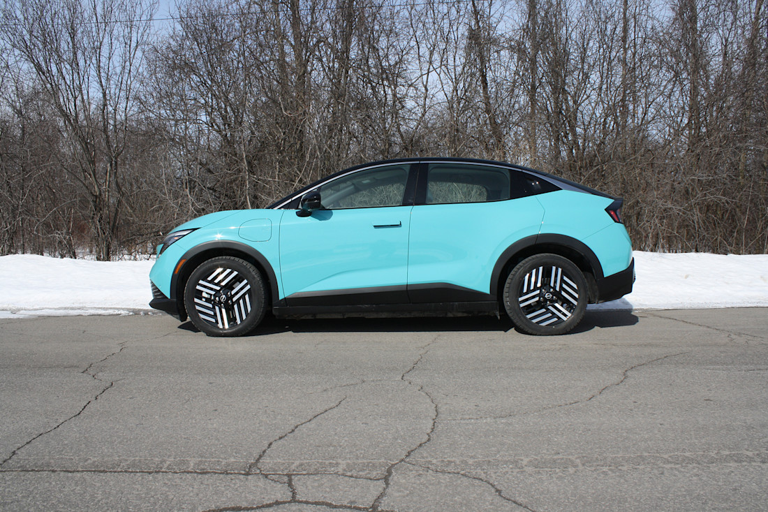 2026 Nissan LEAF - TD - DB - 260408 - 4.jpg