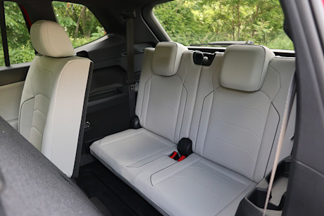 Editorial 2024 volkswagen tiguan highline td jm 240704 18