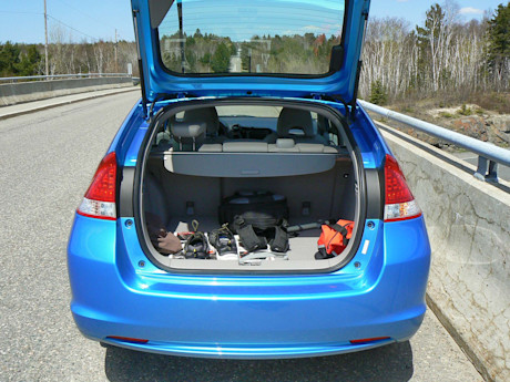 Editorial 2010 honda insight 05 jp