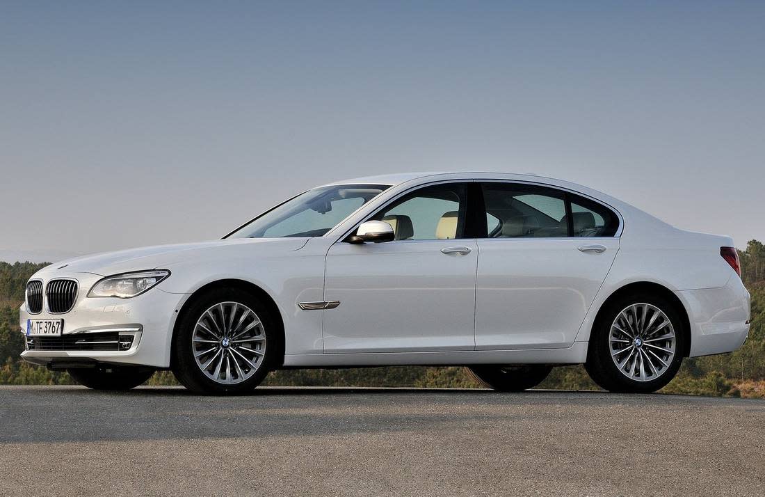 5WABAFQH8aQ0uYOPRTlQiQ-da310b8a52b5d811cb273bc081c063da-bmw-f02-side-1100