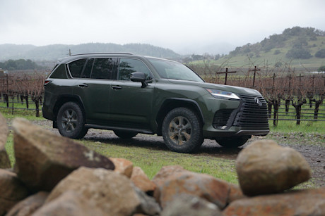 Editorial 2025 lexus lx 700h fd di 250203 1