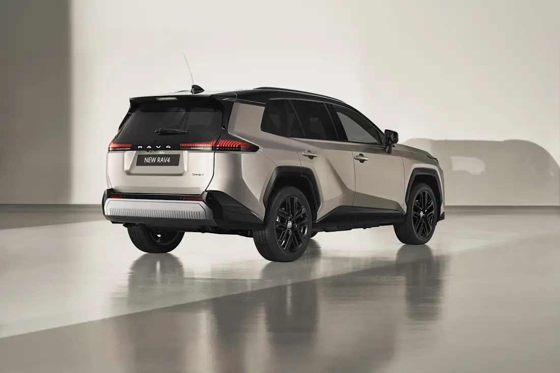 5-dingen-die-ons-opvallen-aan-de-nieuwe-toyota-rav4-2026-2025-03
