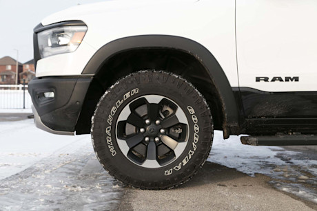 Editorial 2020 ram 1500 rebel quad cab 4x4 ecodiesel 09 jw