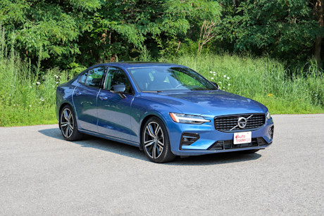 Editorial 2021 volvo v60 t5 awd r design 03 jm