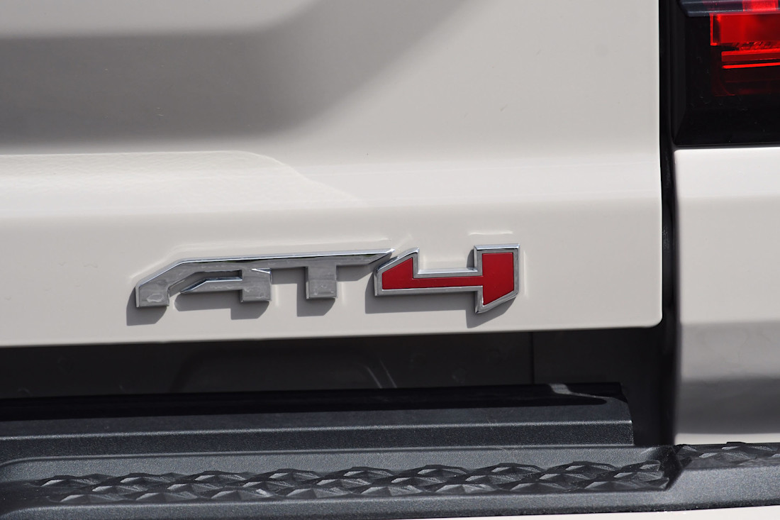 2026 GMC Canyon - TD - DR - 260506 - 17.jpg
