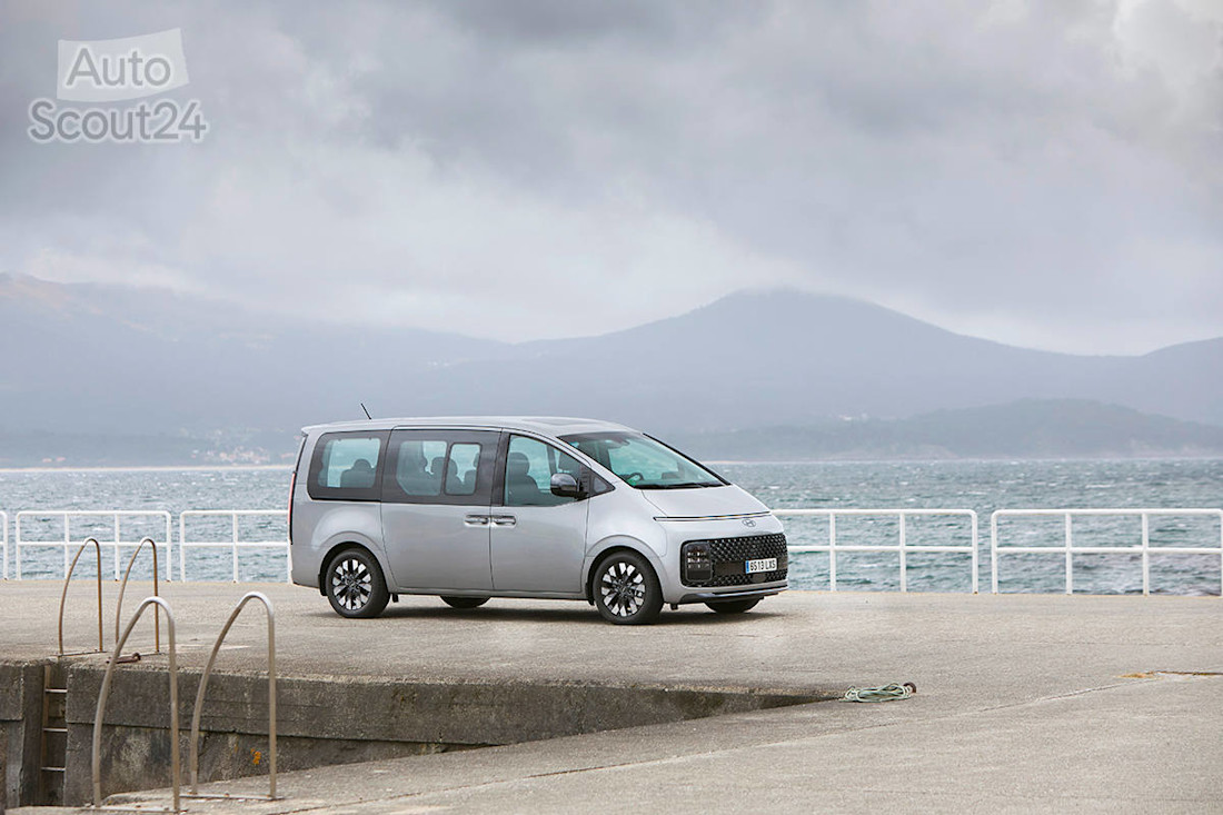Presentacion-Hyundai-Staria-2022-(35).jpg