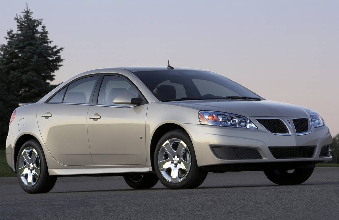 9anQjiMt2AAJRFn7a7zjg-c7aaa822f8fead62c7090d024daae21b-pontiac-g6-front-1100