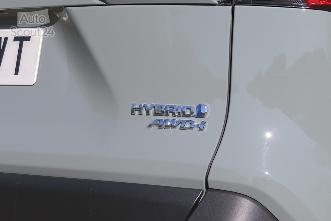 toyota rav 4 hybrid 7.JPG
