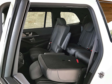 Editorial 2020 mercedes benz gls class 31 sb