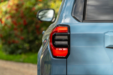 Editorial 2025 toyota 4runner limited 240409 09 toyota
