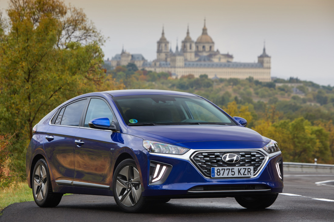 hyundai_ioniq_ (6).jpg
