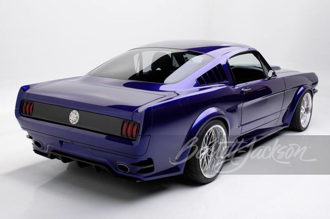 Ford-Mustang-1965-venom-restomod (2).jpg