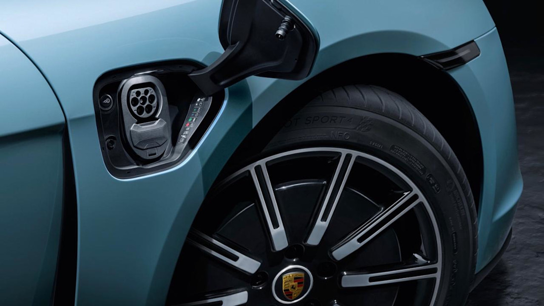 porsche-taycan-4s (3).jpeg