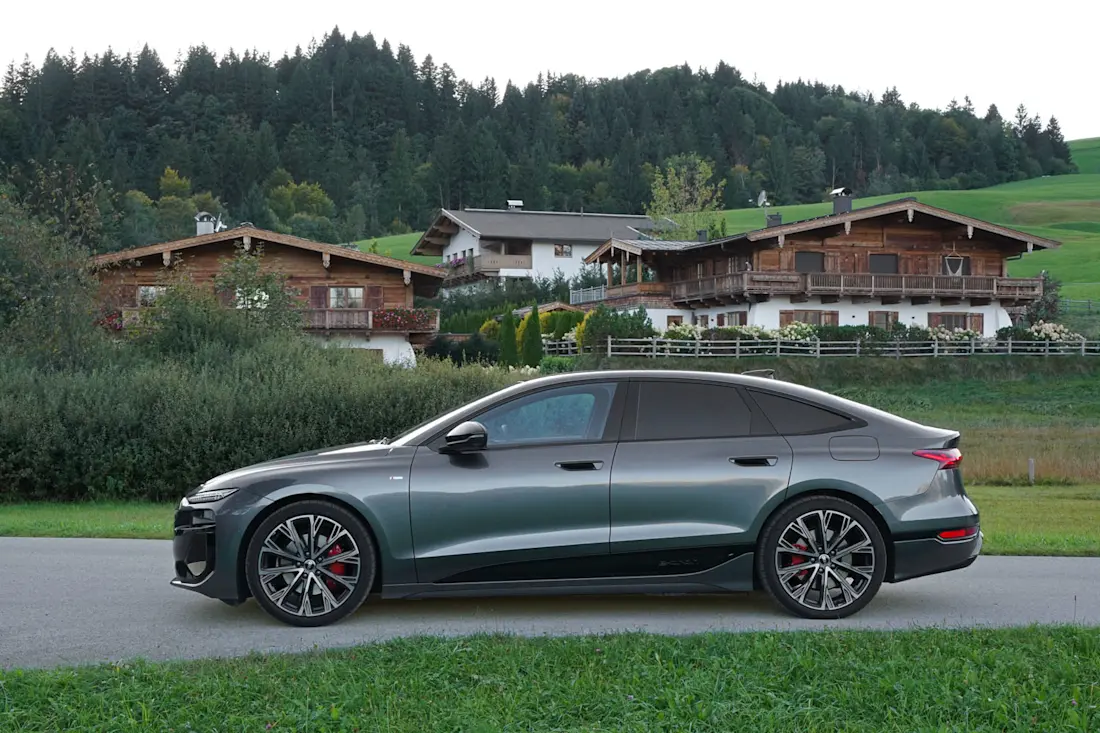 4 audi-a6-sportback-e-tron-quattro-seite