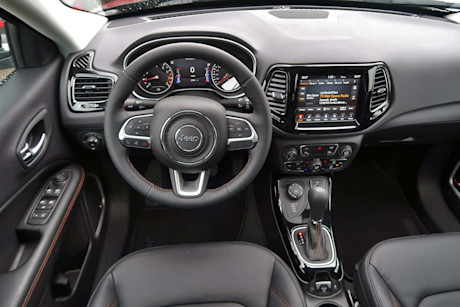 Editorial 2018 jeep compass limited 4x4 18 jm