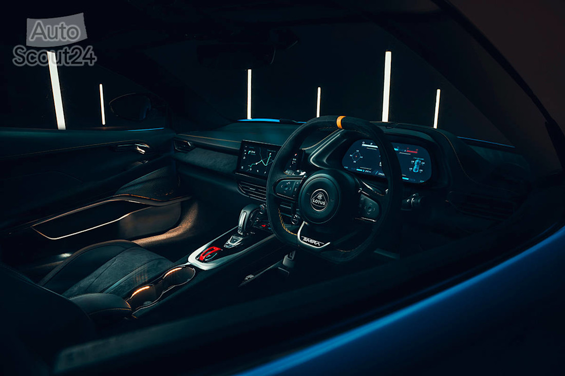 Lotus emira 2021 (7).jpg
