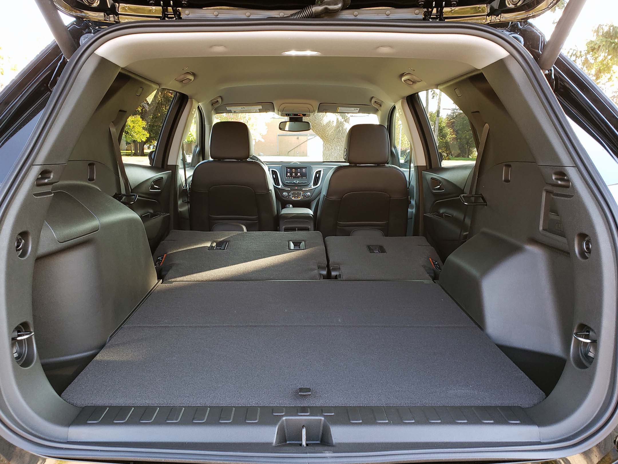 2020 Chevrolet Equinox LT 2.0T Review - AutoTrader.ca