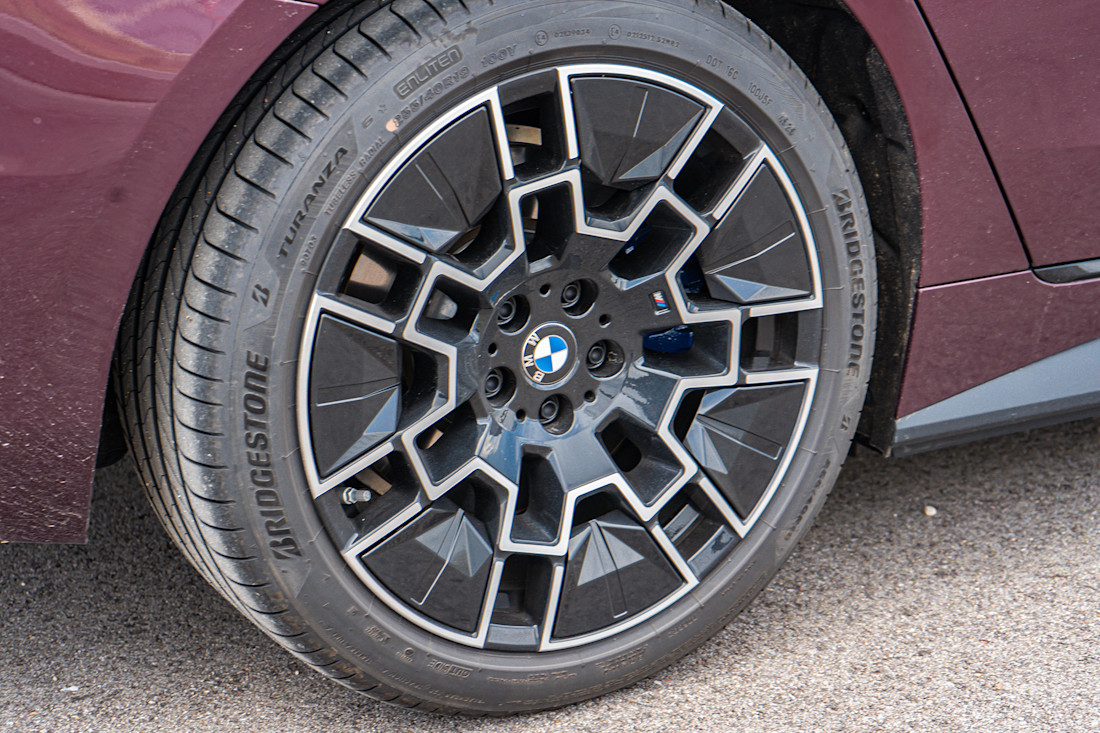 2026 BMW i4 M60 - TD - KD - 260429 - 6.jpg