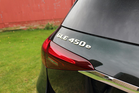 Editorial 2024 mercedes benz gle 450e td 231107 11 pb