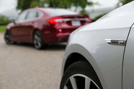 Editorial 2018 ford fusion sport vs passat gt 02 jw