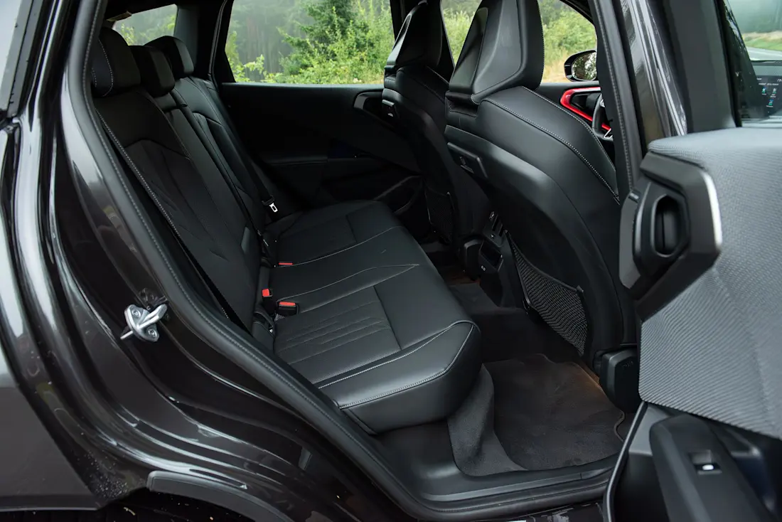 bmw-x3-30e-2025-ruecksitze bmw-x3-30e-2025-ruecksitze