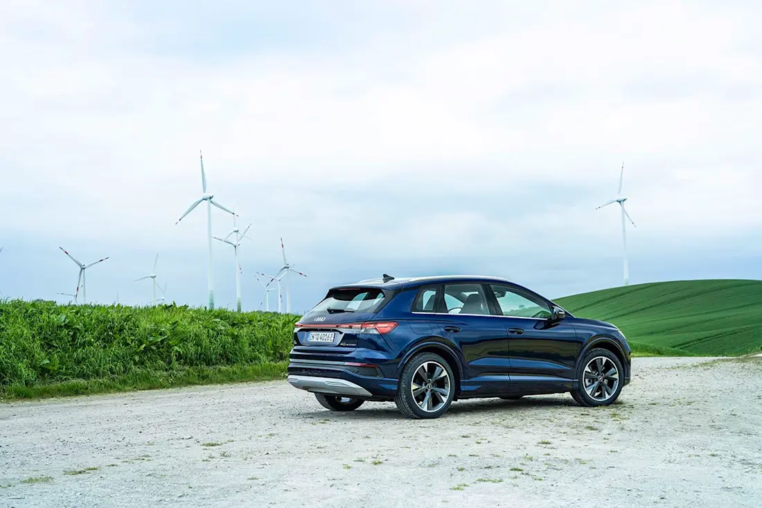AS24 Audi Q4 E-Tron 2021 statisch achter