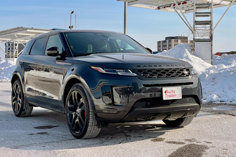 Editorial 2022 land rover range rover evoque p250 bronze collection 02 ct