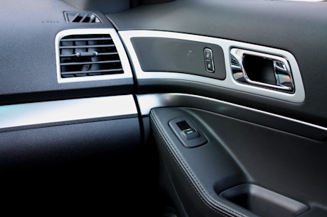 Editorial 2013 ford explorer sport   03 7494