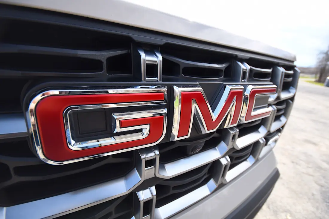 2026 GMC Canyon - TD - DR - 260506 - 27