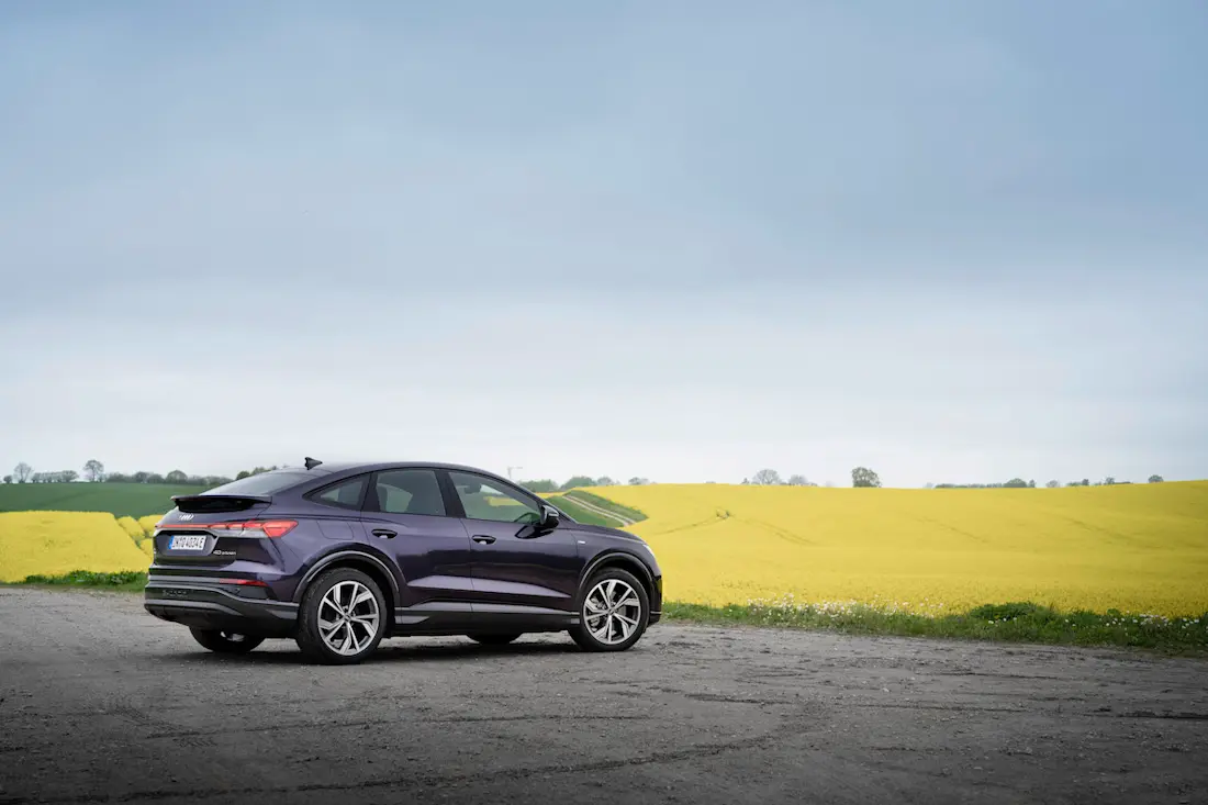 Audi Q4 Sportback 40 E-Tron 2021 stilstaand 2 Audi Q4 Sportback 40 E-Tron 2021 stilstaand 2