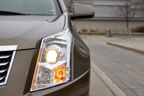 Editorial 2015 cadillac srx luxury awd jy 06