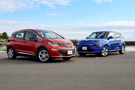 Editorial 2020 chevrolet bolt vs 2020 kia soul ev 03 sha