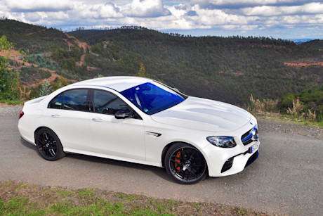 Editorial 2018 mercedes amg e 63 s 4maticplus 07 mb