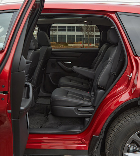Editorial 2024 mazda cx 90 phev gs l td 240229 21 jk