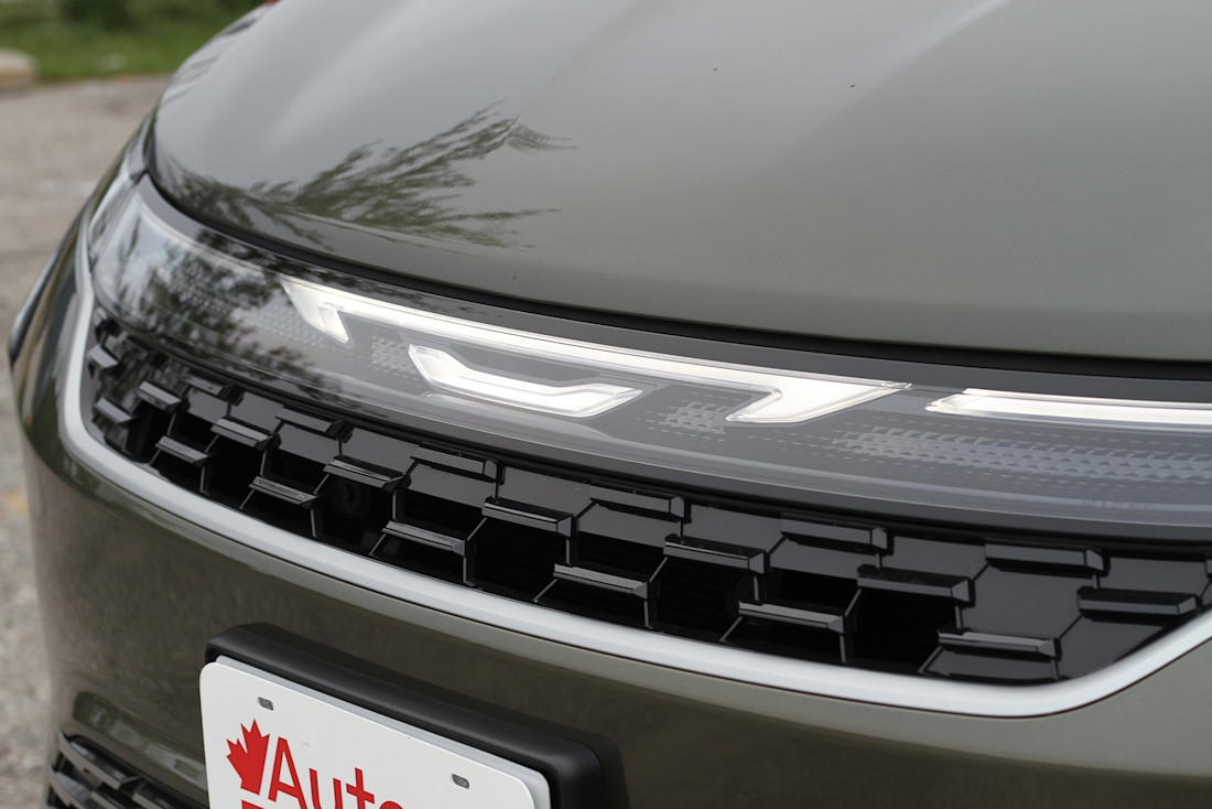 2027 Chrysler PAcifica - TD - CT - 261005 - 27.jpg