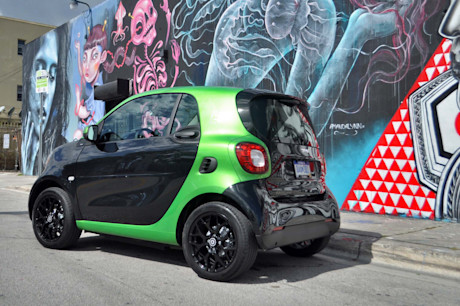 Editorial 2017 smart fortwo electric drive 03 mb
