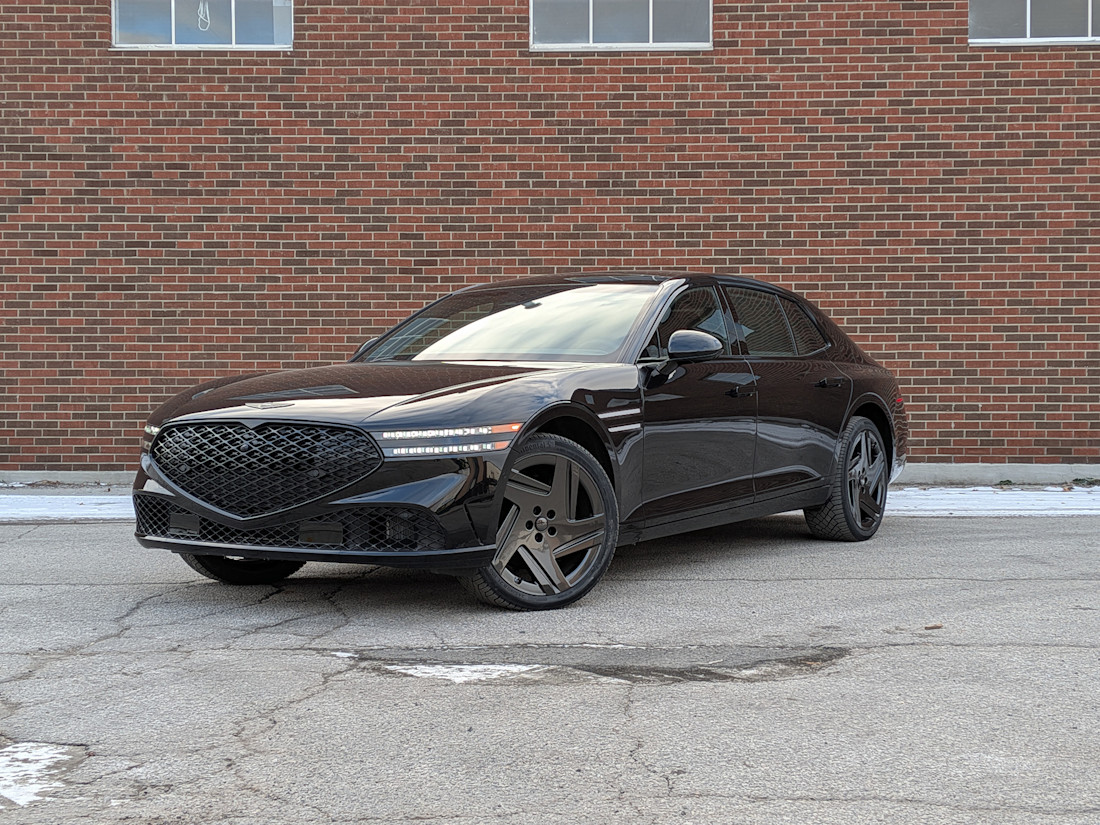 2026 Genesis G90 Black Edition - TD - SBe - 260327 - 1