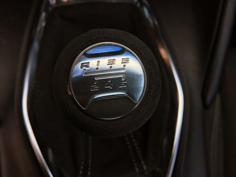 Chevrolet Camaro Turbo 1LT 2019 : essai routier Body Image