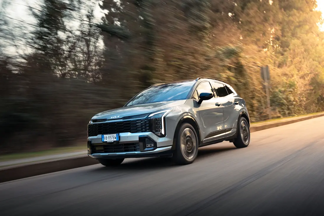 kia-sportage-dynamic