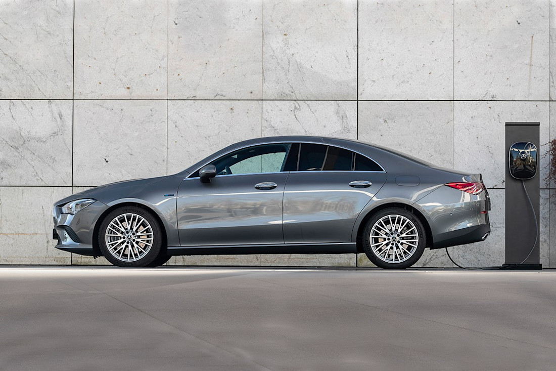 Nuevos Mercedes CLA 250 e y CLA Shooting Brake 250 e híbridos enchufables 2020 (1).jpg